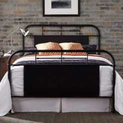 Vintage Metal Bed (Black)